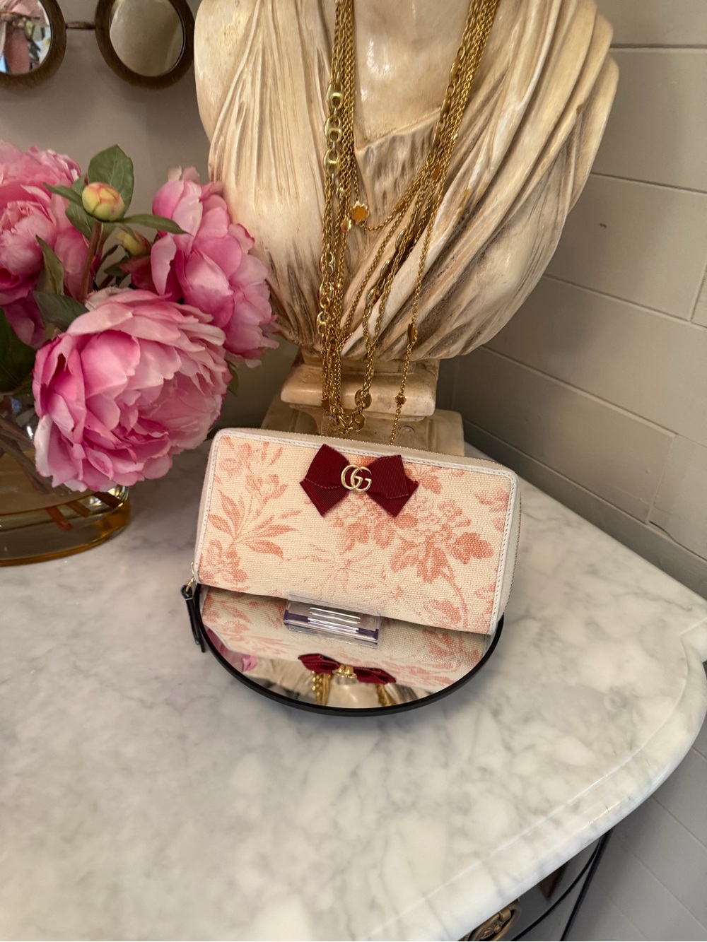 Gucci Cream Canvas Long Ziparound Wallet w Red Bow + Coral Floral Print + Dusty - Picture 5 of 16